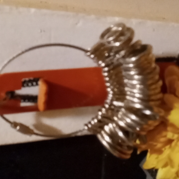 METAL RING SIZER - Picture 2 of 2